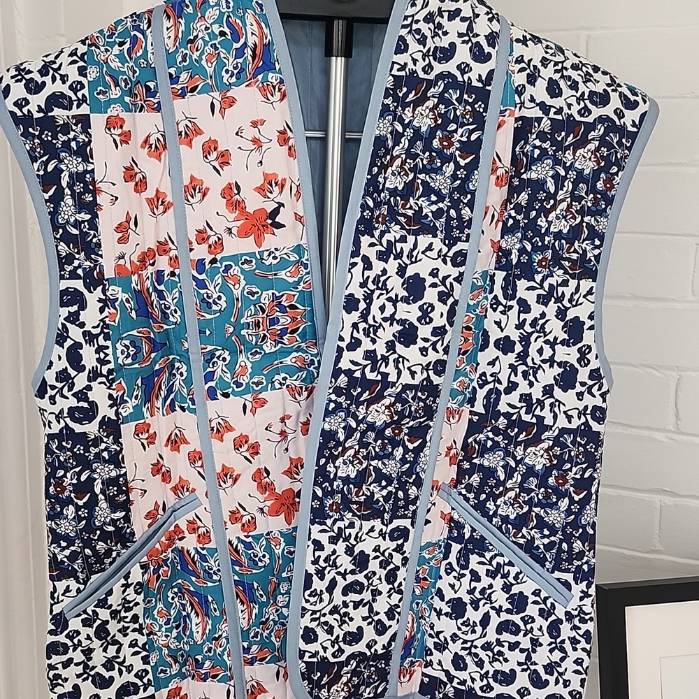 Quilted Vest, Medium - Picture 1 of 6